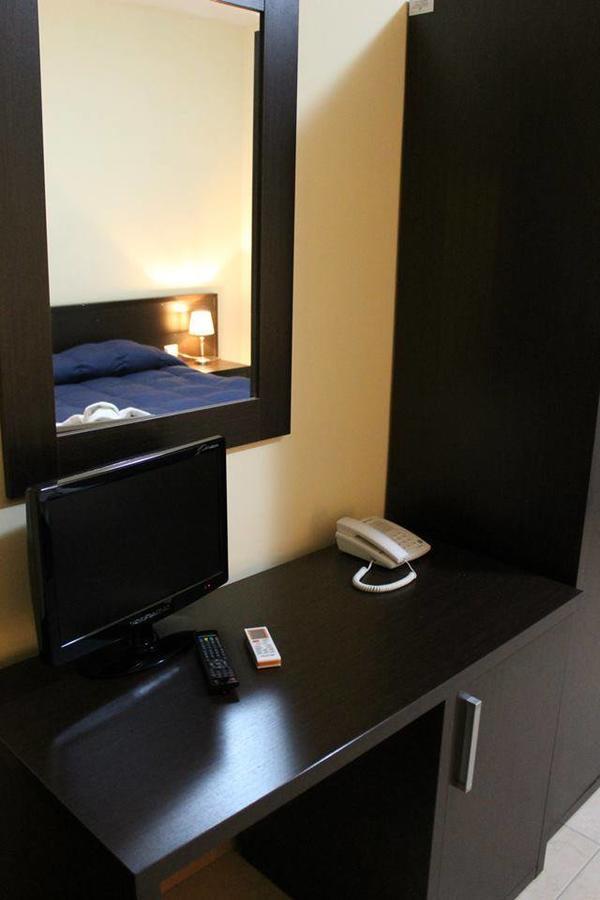 Hotel Agri Resort "Agora" Castelluccio dei Sauri Dış mekan fotoğraf