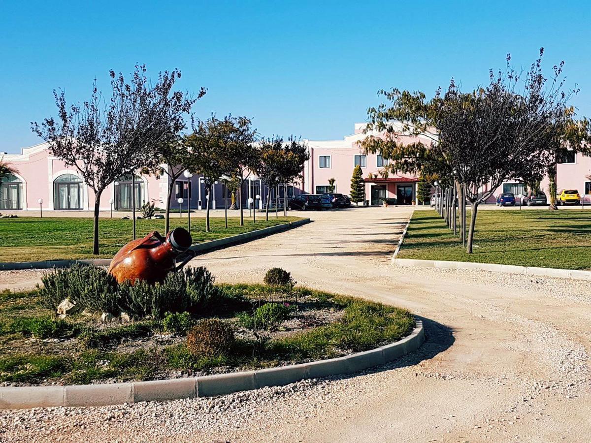 Hotel Agri Resort "Agora" Castelluccio dei Sauri Dış mekan fotoğraf