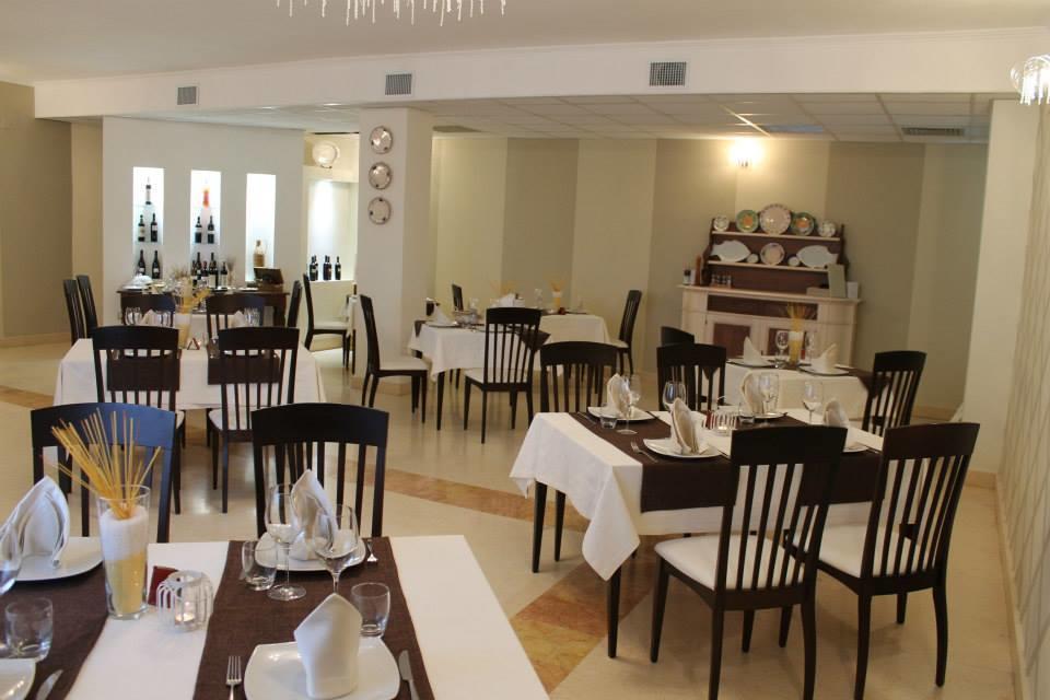 Hotel Agri Resort "Agora" Castelluccio dei Sauri Dış mekan fotoğraf