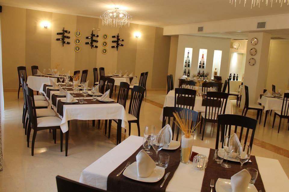 Hotel Agri Resort "Agora" Castelluccio dei Sauri Dış mekan fotoğraf
